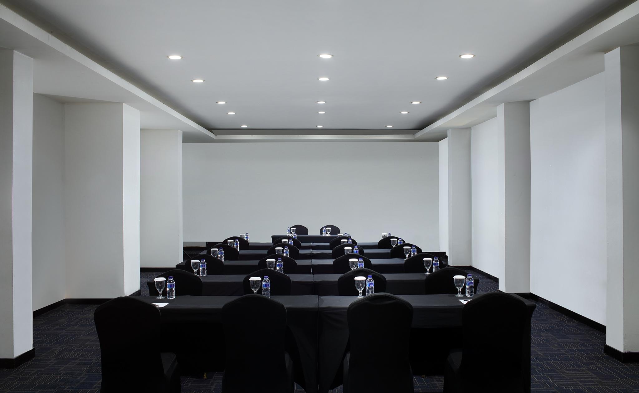 Grandkemang Hotel Jakarta Exterior photo
